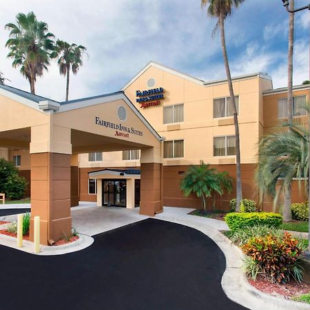 Fairfield Inn And Suites By Marriott Tampa Brandon Exterior foto