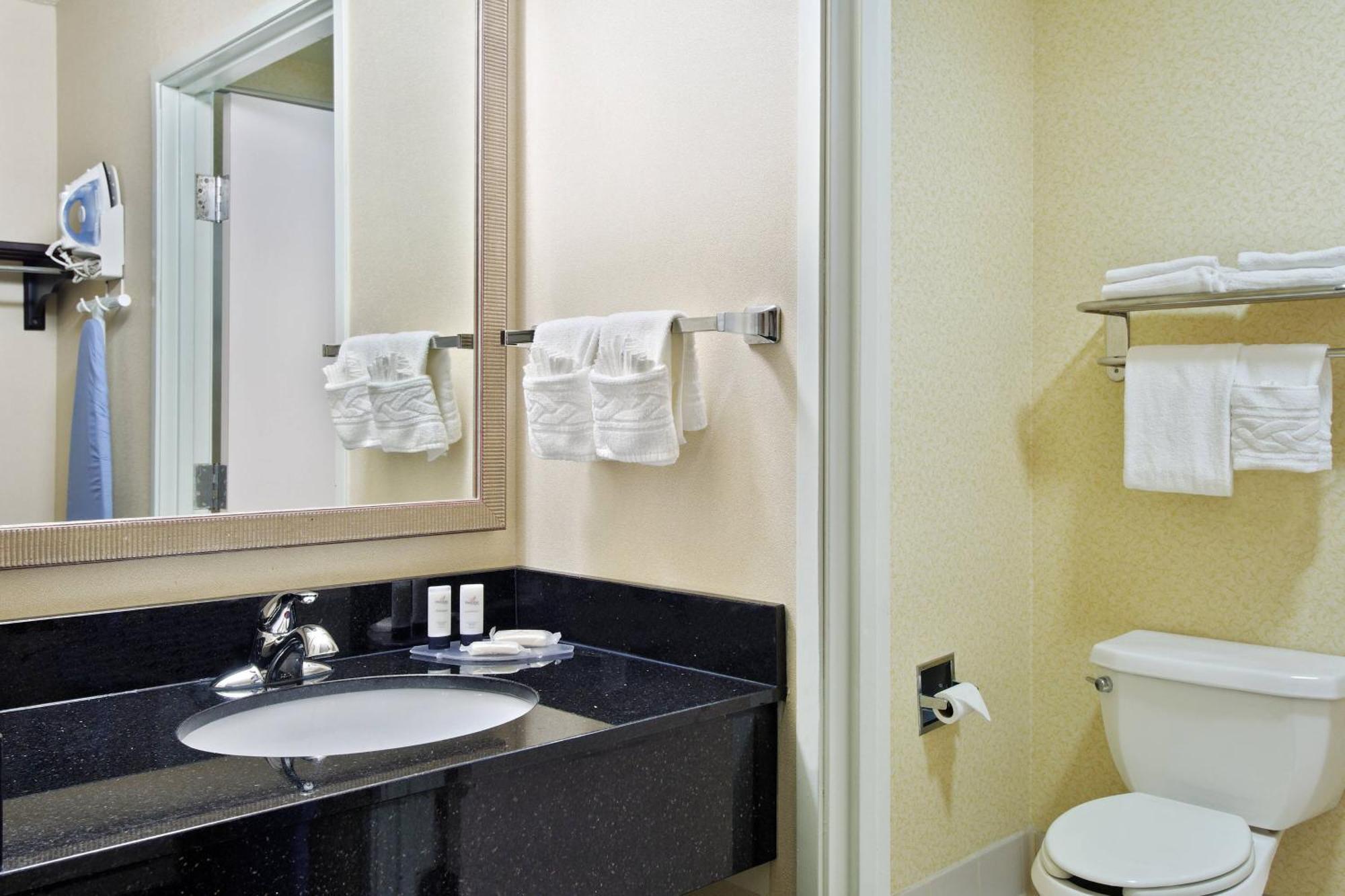 Fairfield Inn And Suites By Marriott Tampa Brandon Exterior foto