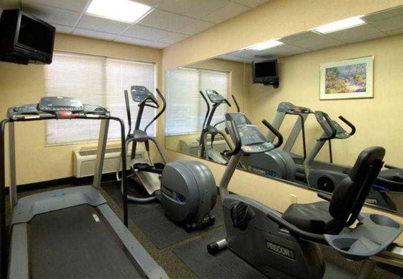 Fairfield Inn And Suites By Marriott Tampa Brandon Facilidades foto